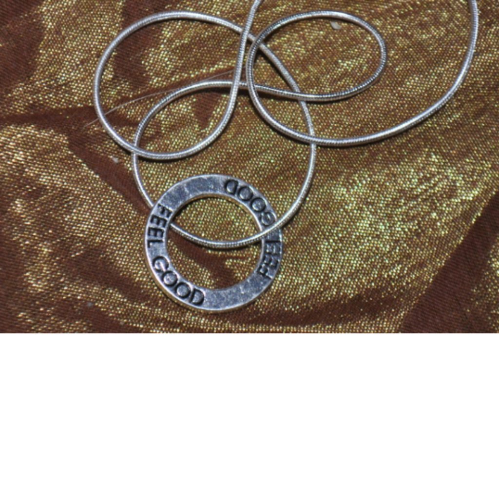Round Metal Charm Feel Good Pendant With 925 Silver Necklace (10040)